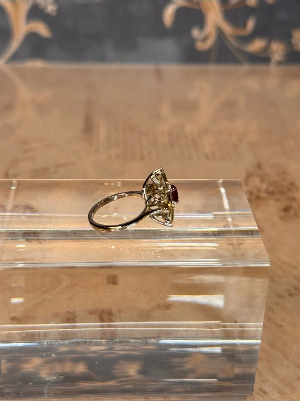 Red Teardrop & White Rhinestone Starburst Ring Silver Tone Size 6 Lot D24
